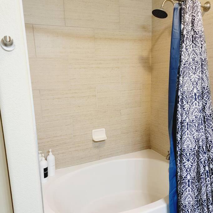Relaxing Pool View Reliant Stadium/medical Center Appartement *